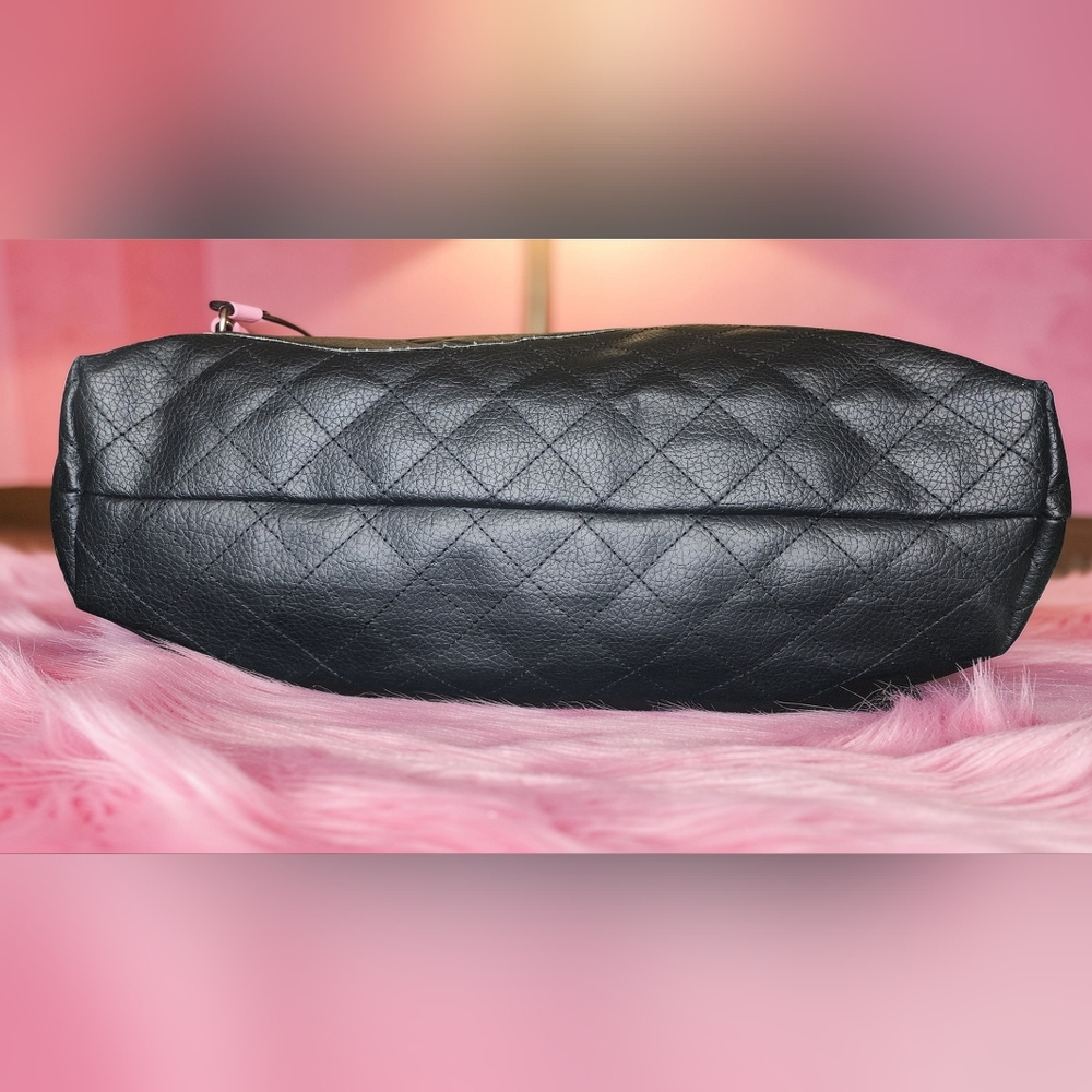 Vintage 2011 Loungefly Hello Kitty Black Quilted Tote & Wallet Set - Picture 5 of 16